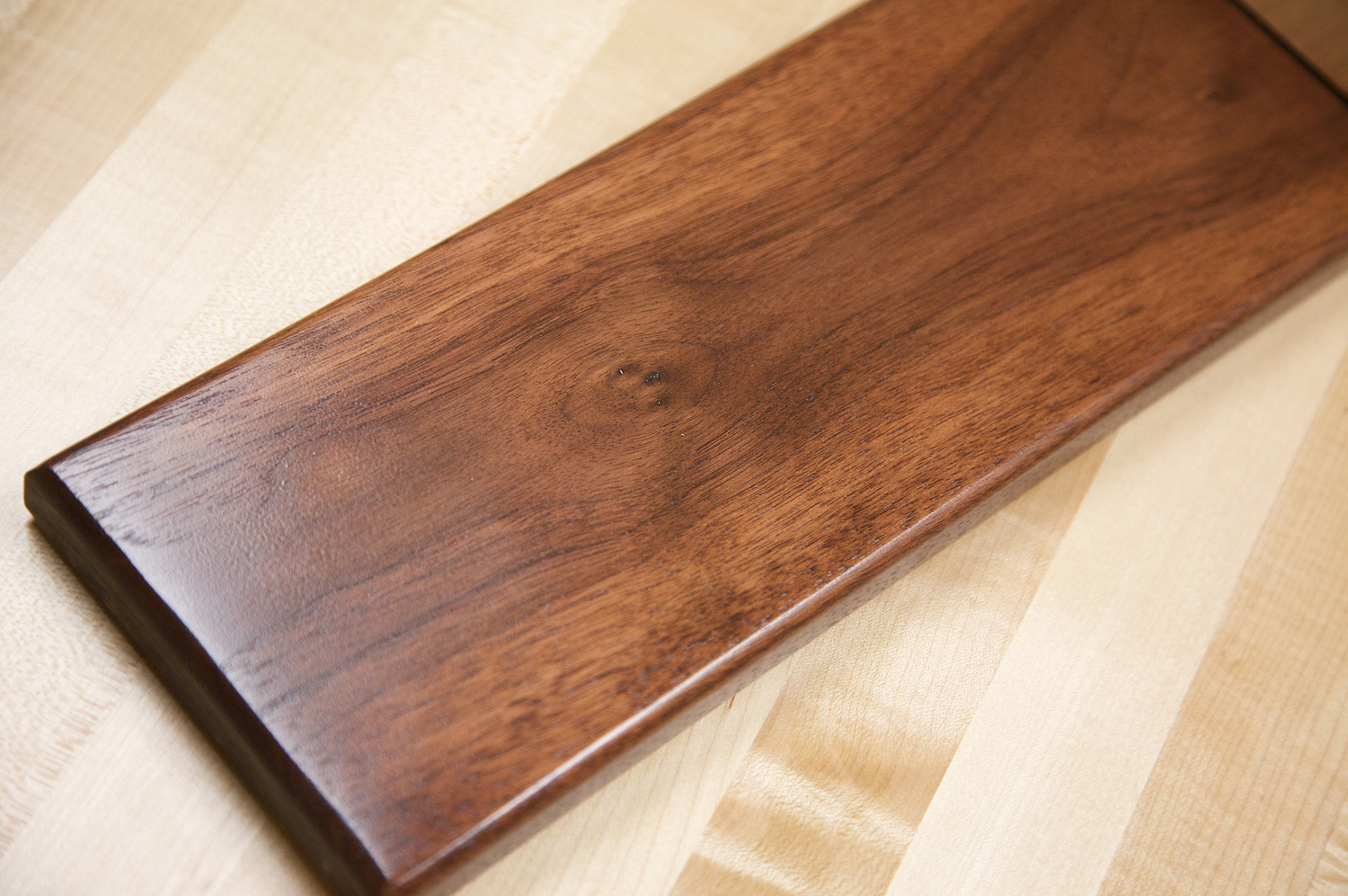 Walnut vs Birch Plywood: Important Things to Know for Choosing the